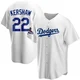 Clayton Kershaw ＃22 Los Angeles Dodgers Replica Youth White Home 2024 World Series Champions Jersey